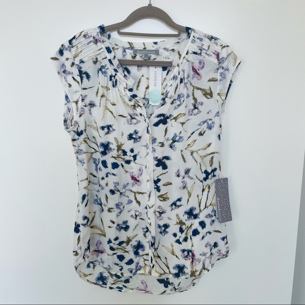 Blouse Bundle: 4 NWT Blouses - Stitch Fix - Size Small